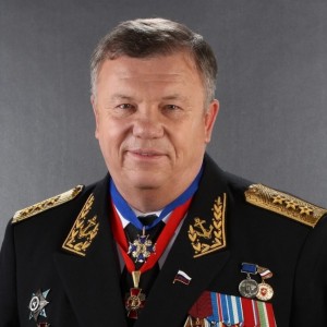 LVKMCEnYFsI